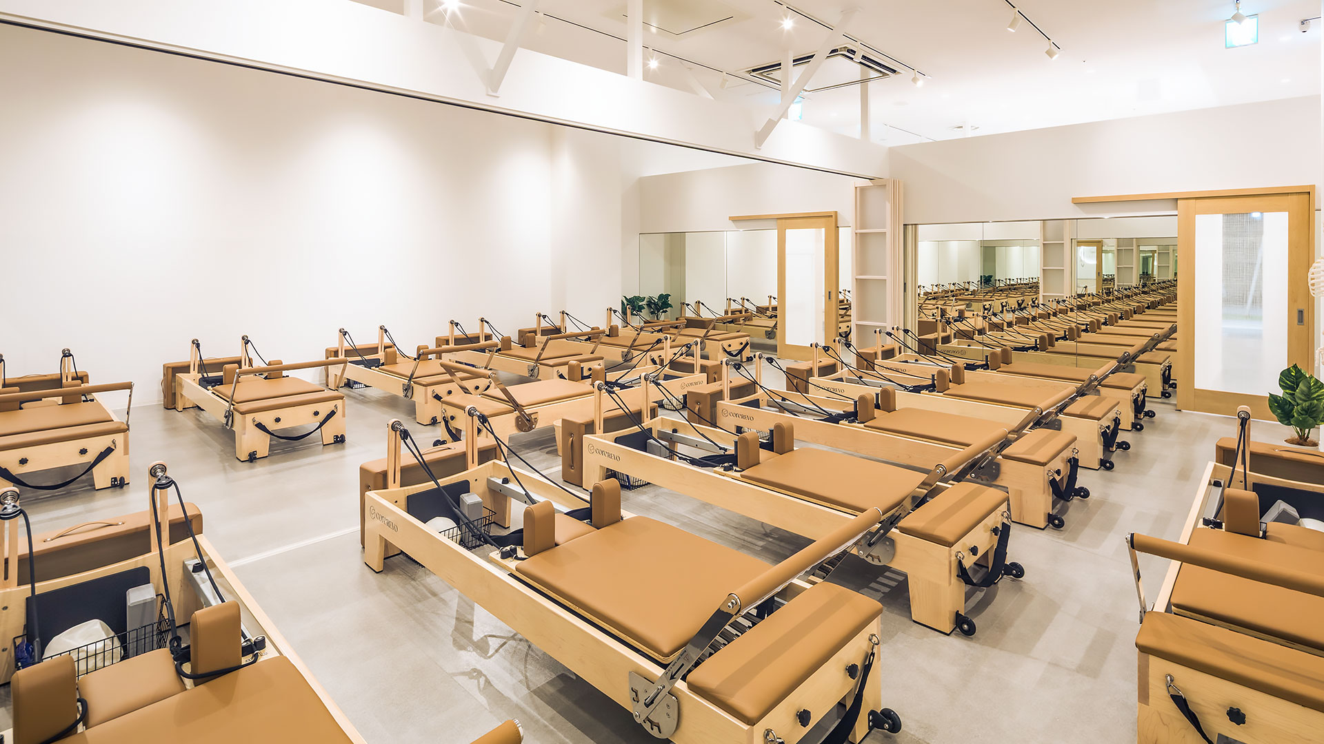 天井高を活かした開放感とプライベート感を両立3