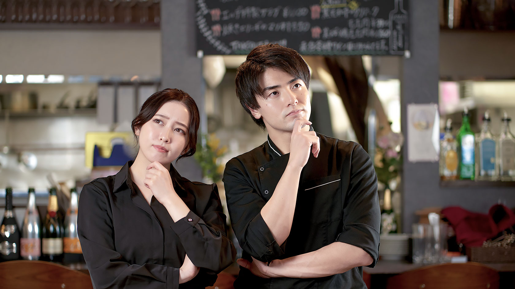 居抜き物件を検討中のカフェオーナー