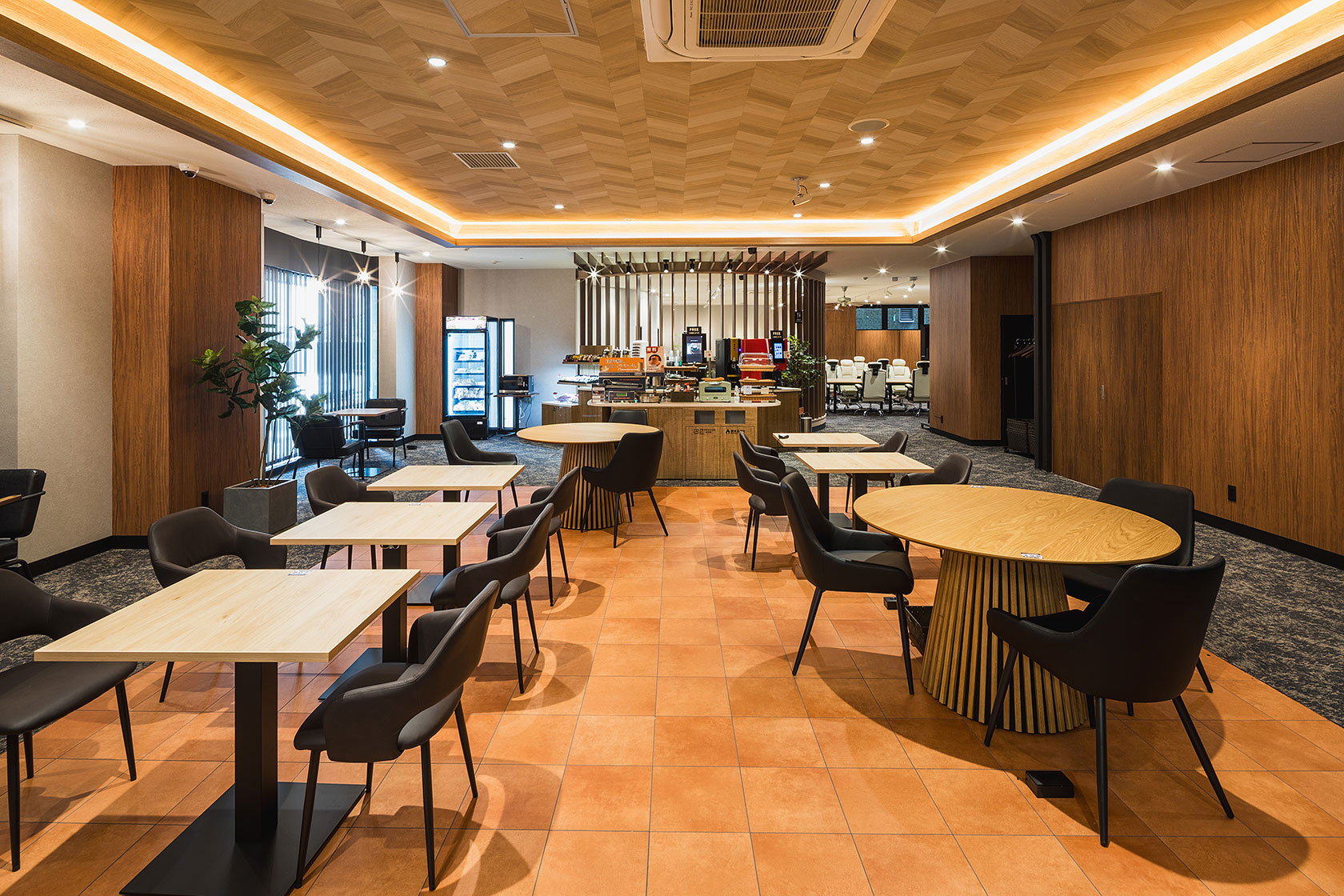 カフェエリア|ホテルラウンジのように使える