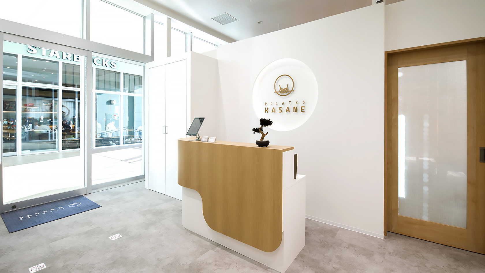 開放感のあるエントランス